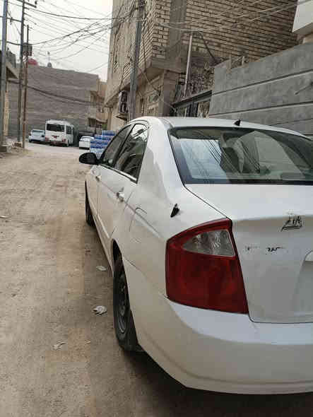 سلام عليكم كيا سيراتو 2006 وارد خليجي محرك 1600 مصبوغه حزام محرك وكير وتبريد مكفولات لون ابيض رقم بابل مشروع وطني السياره خير من الله ماعايزه كلشي كهربائيات وكلشي كامل السعر 68 وبيها مجال مكاني كربلاء شارع احمد الوائلي فرع الحداد الرقم *********** *********** وشكرا
