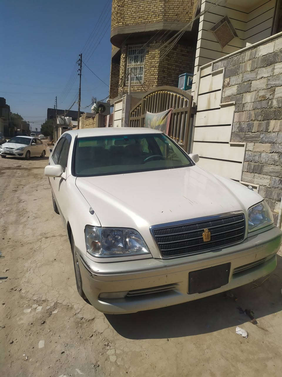 السلام عليكم ملكه (حاويه)دخول جديد دكمتين كرستال اصل ديفور الصغير برده خلفيه ويل نجمه نفطي كفاله عامه وبيه حجز مرور السعر 86 المكان بابل للاستفسار الاتصال بالرقم ***********
