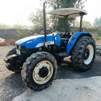 مكينه موديل 2010 رقم بابل تحويل مع معدات كامله فدان خرماشه معدلان ديجر...