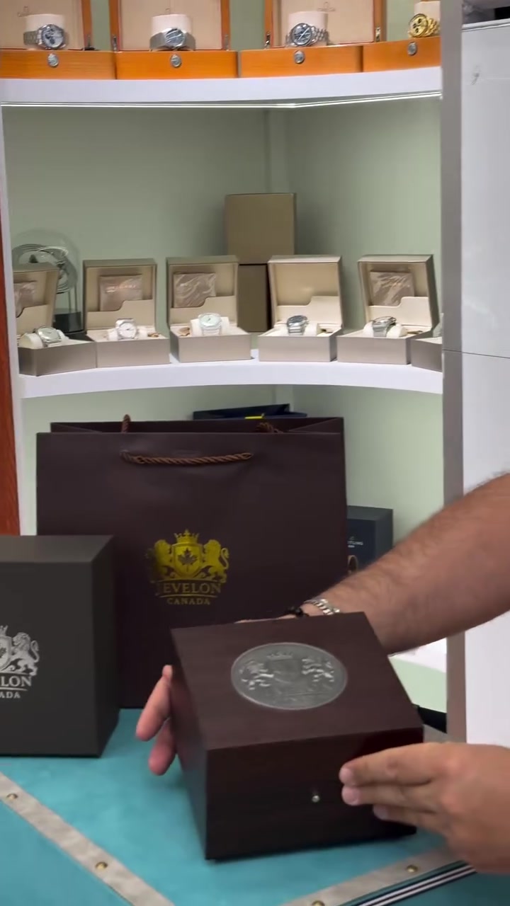 اطلب من الموقع الالكتروني و ادفع عند استلام الطلب 

AlgaithStore.com  - الموقع الالكتروني 

✅ توصيل سريع كل مناطق العراق 

✅ احدث الموديلات وبجودة عالية جداً 

✅ الدفع عند استلام الطلب 

للطلب او الاستفسار يمكنكم ايضاً التواصل على الرقم 
0777 025 9256

📍 العنوان : العراق - بغداد / شارع الرشيد ركن غرفة تجارة بغداد

#نظارات #ساعات #عطور #الغيث #متجر_الغيث #بغداد #العراق #توصيل  #هدايا #فاشن
