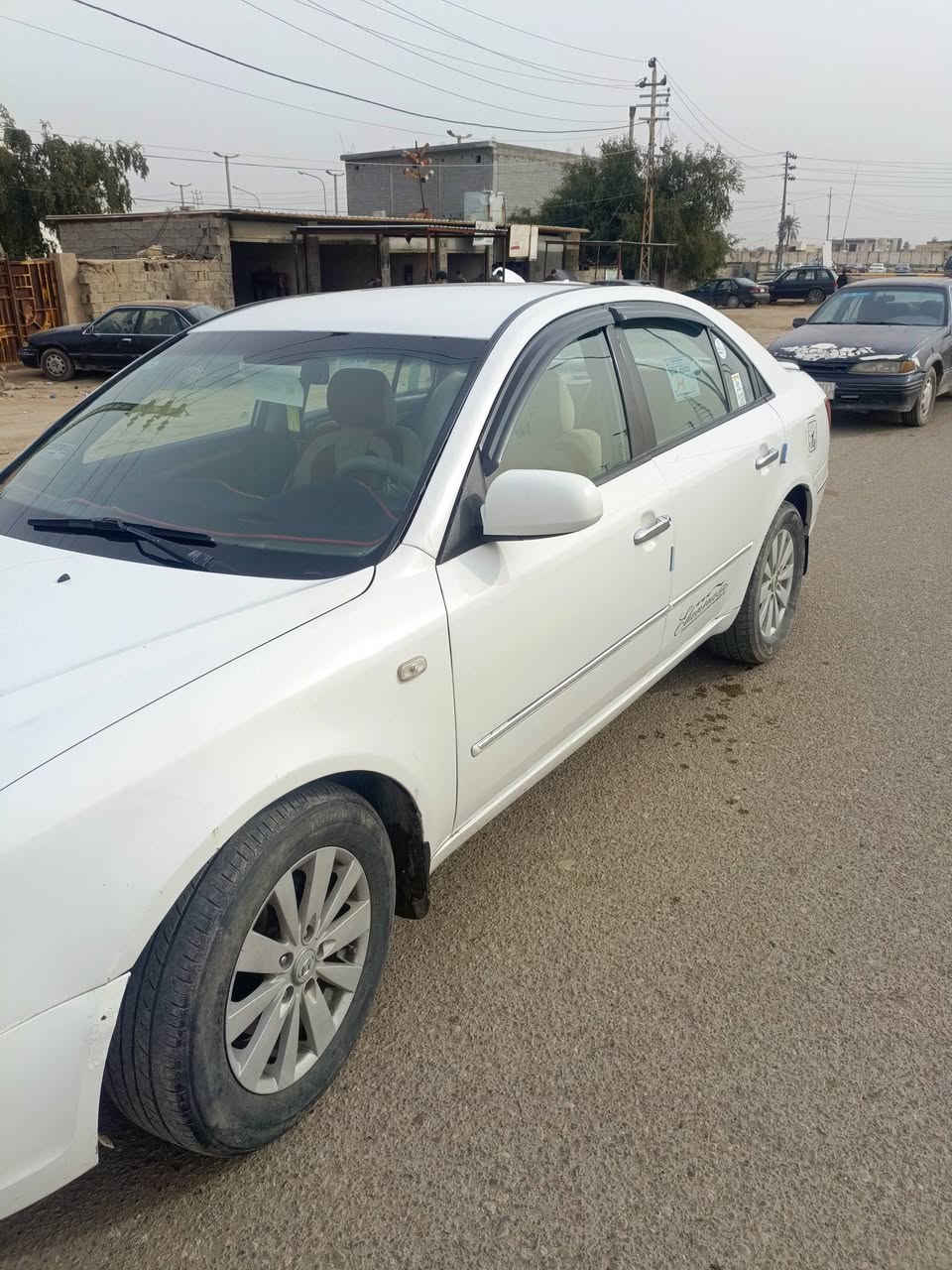 سوناتا 2011 رقم بغداد انكليزي
اللون ابيض
محرك 2000
سياره مالت جناي جاهزه من كلشي صدر وتخم تاير
السعر 90
مكاني الكرمه الانبار
للاتصال ***********
