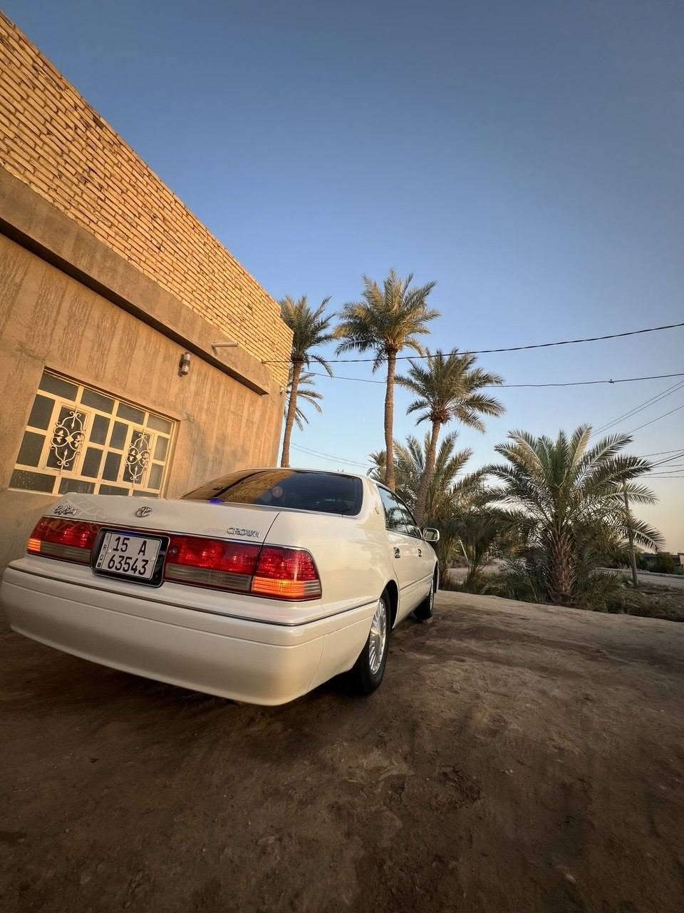 سلام عليكم   افلات   رقم انكليزي انبار    قماره فقط وطخع بسيطه بلجاملغ الخلفي ولامامي بي تصليح  قليل بلخشم فول فتحه شباج ابو عيون. ويل ليزري كبات ليزري.  دليل امامي     السيارة حلوه كلش مكينه جديده قبل شهرين شاده كارتون   تبريد شغال  غرف  جديده تور شاشه عارضه   بيه لا. زنون. اصلي ياباني  بورقه شاده وبعد بيه اهواي ماذاكرهن  السنويه صارله شهرين ساقط راعيه بلمشخاب يريد مداور تجي اتكلب وتشوف بعينك 
مكاني نجف مشخاب.   ***********  95 بيه مجال قليل كلش   مايعجبك السعر لاتعلق
