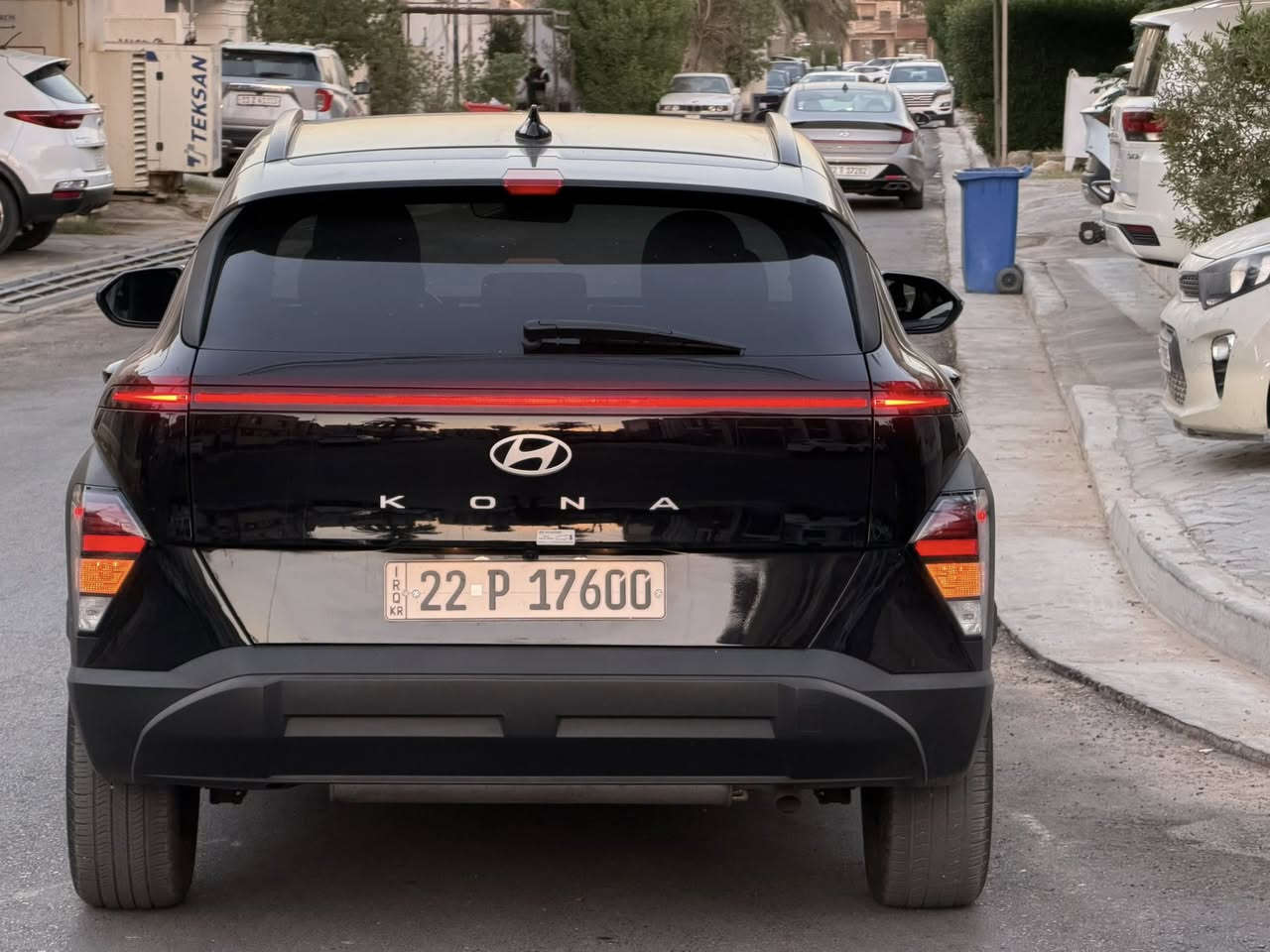 --
للبيع – هيونداي كونا 2024 🚘
🔹 رقم اربيل تحويل للمشتري
🔹 الموديل: 2024 / وارد أمريكي
🔹 المسافة المقطوعة: 15000 mi فقط
🔹 المحرك: 2000cc – دوش
🔹 الحالة: السيارة بحالة الوكالة (جداً نظيفة)
✅ المواصفات:
SEL تجي فول عدا السلايت 
محرك المرغوب 2000 دوش 
 • رادار أمامي + جانبي + خلفي
 • تحديد مسار + مانع تصادم
 • دخول ذكي + بصمة تشغيل + بصمة أبواب
 • شاشة متصلة حجم 12.3 إنج مع نظام Apple CarPlay
 • كاميرا دوارة + شاشة عدادات متغيرة + شاشة أعطال. تبريد قطعتين . شاشة متصلة مع دشبول الكتروني بالكامل 
 • أوتو هولد + أوتو ستوب + سايد بريك بصمة
 • نظام نزول منحدرات + أوضاع قيادة متعددة
 • إنارة LED نهاري وخلفي + لايت زينون
 • داخل أوف وايت بالكامل 
 • منافذ شحن Type-C
 • الحادث بسيط ( بدون صبغ السيارة بدون ايرباك بدون تبديل اي قطعة فقط جاملغ مفتوح وبي بارد جداً بسيط تعديل فقط 
📞 للاستفسار: ***********  
بغداد المنصور 
واتساب او الاتصال عالرقم
