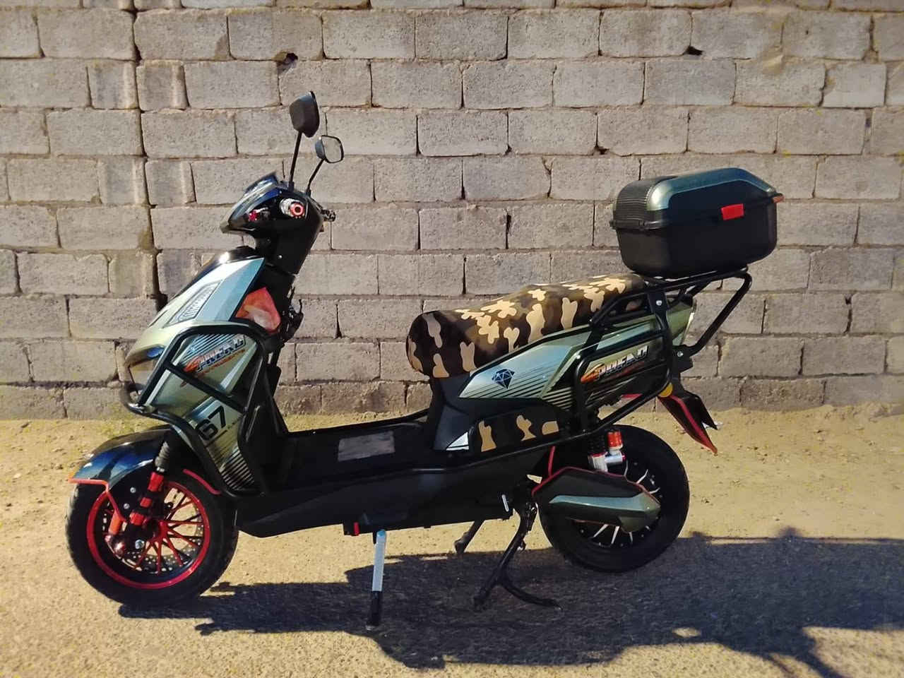 ماطور شحن للبيع نظافه مثل ماموضح بلصوره بطارياته زينه
العنوان الانبار الرمادي السعر 650
***********

