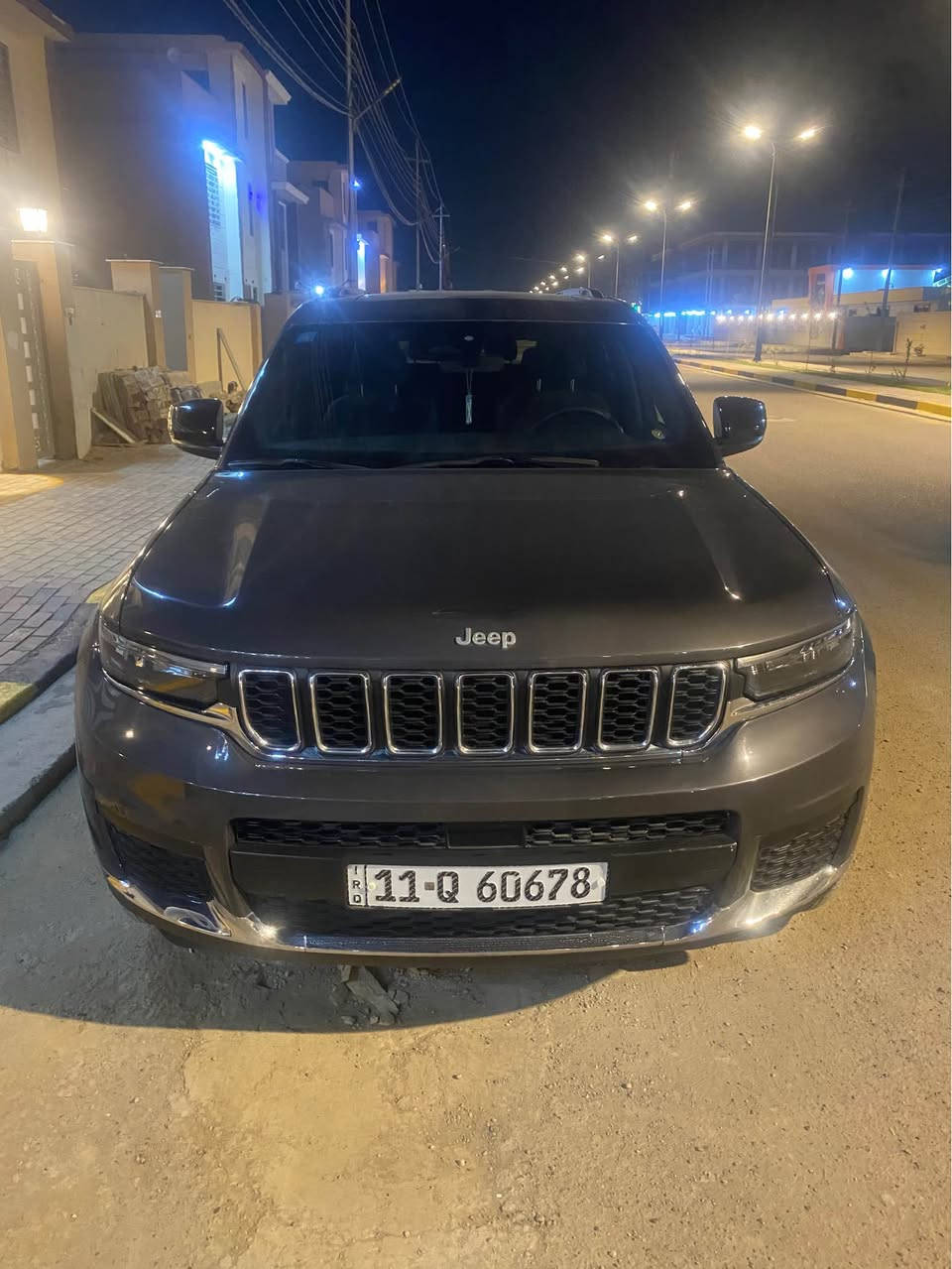 جيب موديل ٢٤ ماشيه ٢٥ الف بيها بس شبر بار 
الاتصال على الرقم *********** بغداد, العراق
