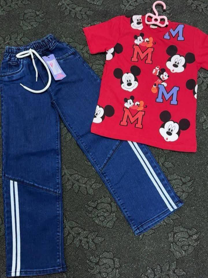 #بنطلون جينز #السعرب ٨
جينز بناتي موديل راقي 
يلبس الاعمار المحيرة 

#يوجد توصيل بسمايه ولكل محافظات العراق


**إذا كنت صاحب هذا الإعلان وتريد حذفه لأي سبب، رجاءا أرسل رسالة إلى الدعم الفني**