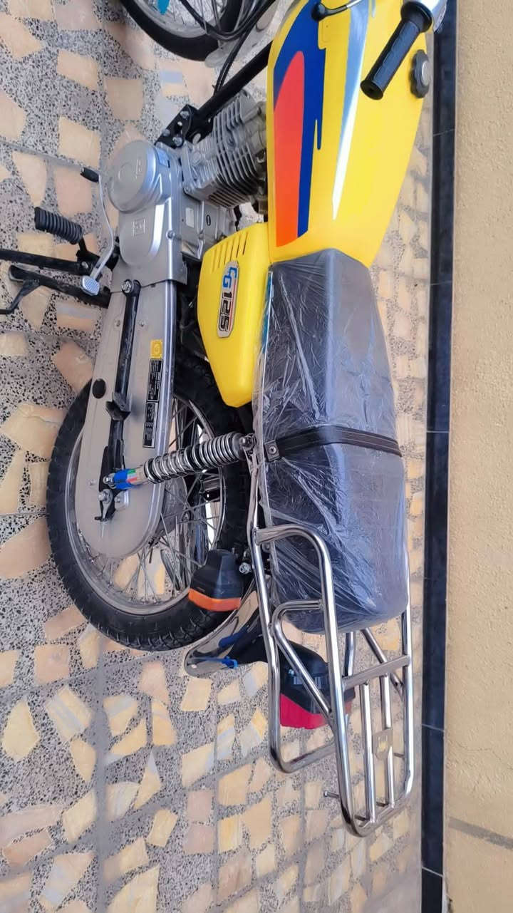 السلام عليكم دراجه اربعه كير شاصي 15 وغراض 26 احمد شهاب   أوراق أصولي كربلاء حي العامل  800وبيه مجال   ***********
