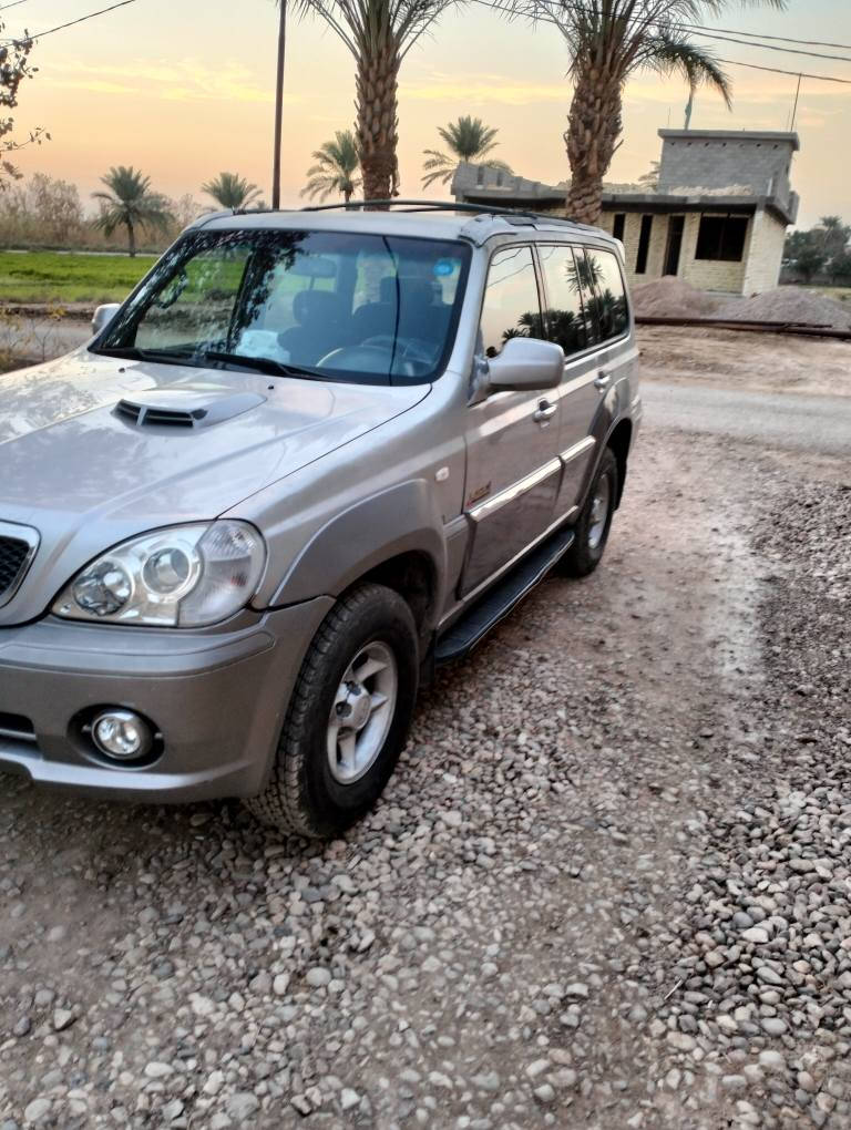 السلام عليكم,***********, هونداي تريكان موديل 2008 رقم بصره باسمي تحويل مباشر محرك وكير فيفيتي كير اوتو جاهزه من كلشي فقط بيهه خياسات بالقماره السعر 65 مكان السياره واسط العزيزيه الصويرة, واسط
