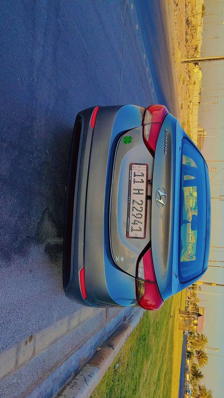 سلام عليكم  النتره  مو ديل 2016 خليج  الف 1800المكينه بيه جاملغ خلفي وصبغ حزام مكينه وكير خير من الله  بس التبريد ما يشتغل رقم السيارة  بغداد  بسمي تحويل مباشر السعر 105وبيه مجال شي بصيط الشراي العنوان كربلاء  ***********
