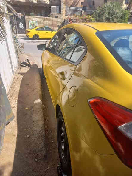 فورتي ٢٠١٦ محرك ١٨٠٠ أمريكي حادثها دعامية أمامية 
كير محرك خير من الله
مصفره هيئة وغرامات 
مكاني بغداد مدينة الصدر 
سعرها ١١٧ بيها مجال بسيط 
شراي اتصل وبيك خير ودلال ما ارد على تعليقات رجاً لي ما يعجبة سعرها دعينا بالرزق جزاك الله الف خير 
رقم تليفون ***********
