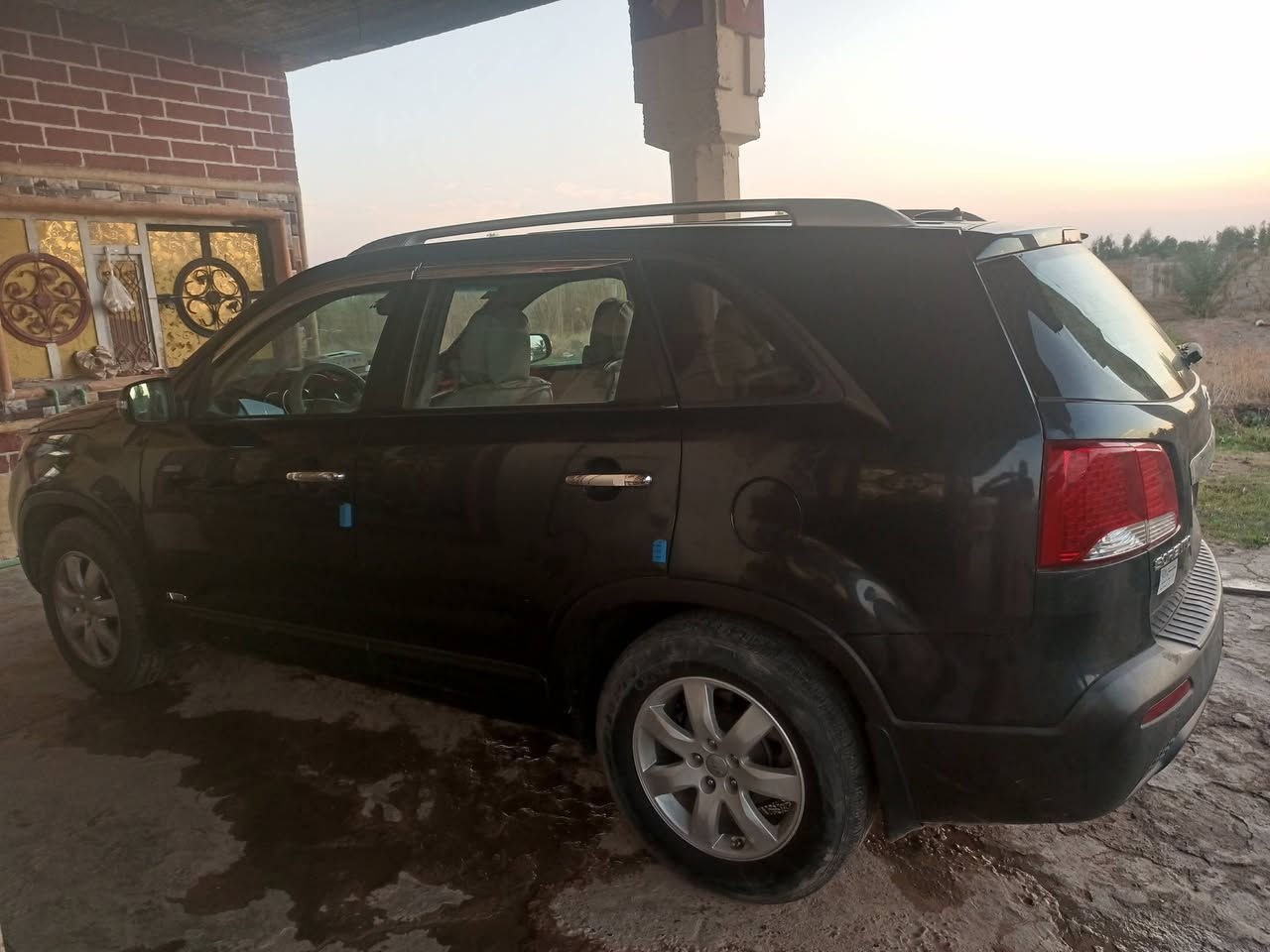 السلام عليكم 
سورنتو للبيع فقط 
الموديل 2012رقم بغداد 
حادثها مرفق ب السونار رش فقط بدون معجون امريكي سرقه جاملغ 
السعر 120وبيها مجال للشراي 
رقم الهاتف.***********
