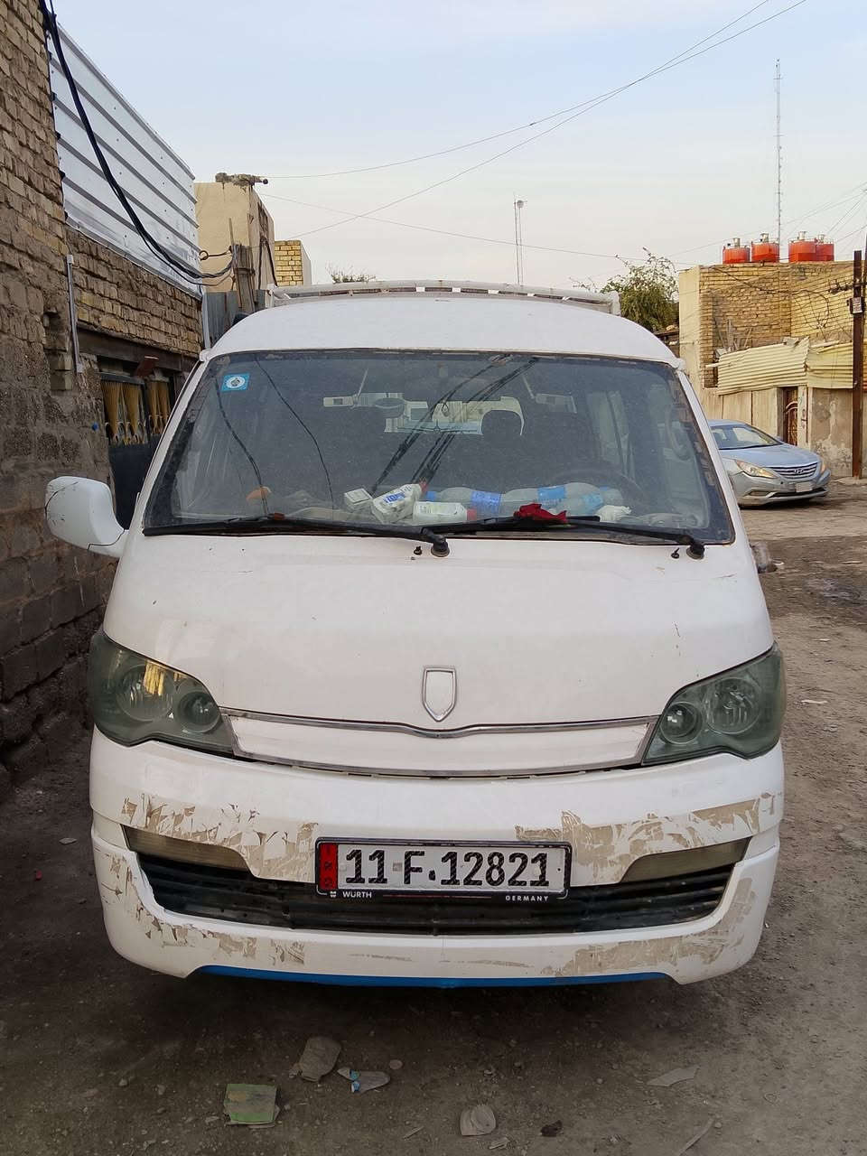 السلام عليكم 
جنبي اج وان رقم بغداد الانكليزي الجديد ب اسمي مصفره هيئه وظريبة ومرور موديل ٢٠١٤
للبيع سعرها ٧٠ مكاني الكاظمية 
***********

