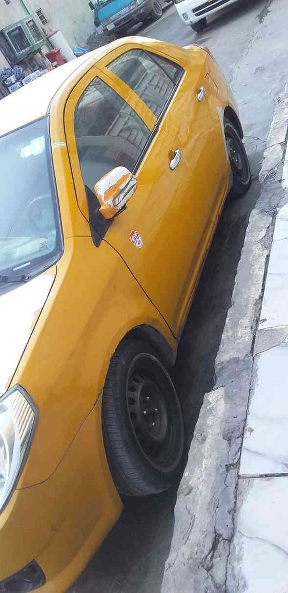 سيارة للبيع جيلي محرك كورلا اوتوماتيك مكان بغداد  سعر28بيه مجال رقم هاتف ***********3
