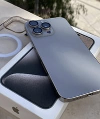 آيفون ١٥ برو ماكس • ٢٥٦ • تيتانيوم