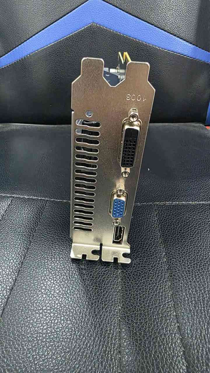 كرت شاشة  GTX 550 Ti 6GB 
خلي سعرك وبالعافية


**إذا كنت صاحب هذا الإعلان وتريد حذفه لأي سبب، رجاءا أرسل رسالة إلى الدعم الفني**