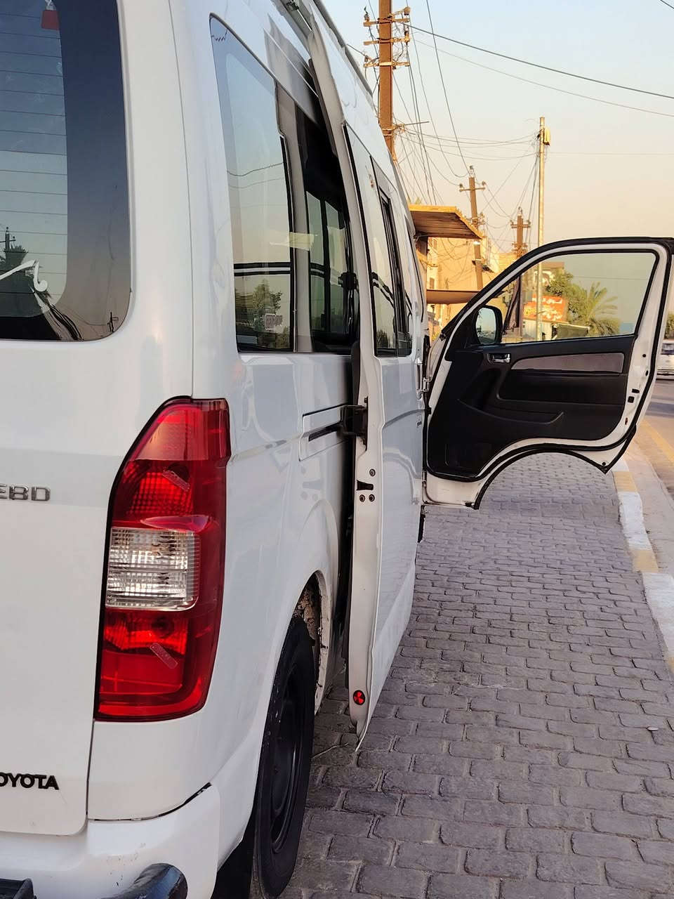 السلام عليكم
جنبي عالي
جنبي h2 عاليه
موديل ٢٠١٤
١٣٥ بيها مجال 
مكانها بغداد 
تبريد شغال ومحور
بنكات سقف
كهربائيات شغاله من الالف للياء
منظومه غاز
ومنظومه زينون
باب كهرباء
تخم تاير
تخم ويل هايسا
صدر امامي خلفي جديد هايسا
ورقه اضافيه
مشط ستيرن جديد
عنبار بريك وبور بريك هايسا 
شاشه جبيرة
كامره
درع
سيباية
بصمه تشغيل + سويج
السايرة مصفرة هيئه مرور ضريبه 
جاهزة تاخذها اليوم باجر انت بالمرور تحول
وكاله مااسوي 
شرط تحويل 
سعرها نقد ١٣٥ وبيها مجال 
نقد فقط لا وعديه ولا ابقي عليها ولا قسط 
السايرة جاهزة للاخير ماعايزة شي ميكانيك كهرباء كلها جاهزة  
السيارة بيها صبغ شويه جوه قبق البانزين فقط على كد شبرين 
باقي السيارة مابيها صبغ 
الهلالات مامعمرة بلاديات 
رقم واسط الدولي باسمي 
سنويه مجدده 
مكانها بغداد الامين الثانيه نواب الضباط 
رقم تليفون  
***********
