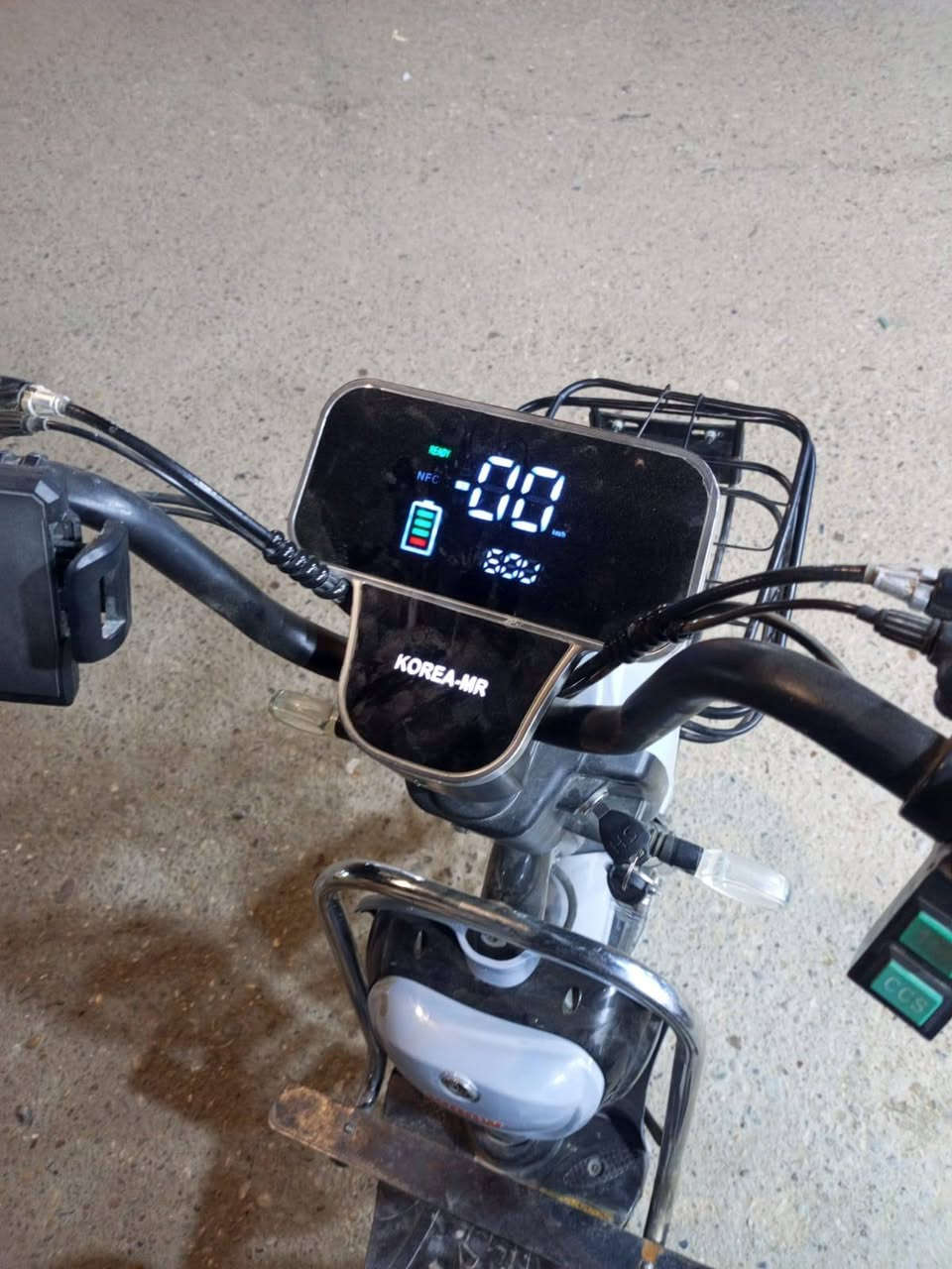 دراجة شحن نضافة فول جديدة ما مستعمل هواي 5 بطاريات سعر 350 وبيها مجال مكان ديالى الوجيهية


**إذا كنت صاحب هذا الإعلان وتريد حذفه لأي سبب، رجاءا أرسل رسالة إلى الدعم الفني**