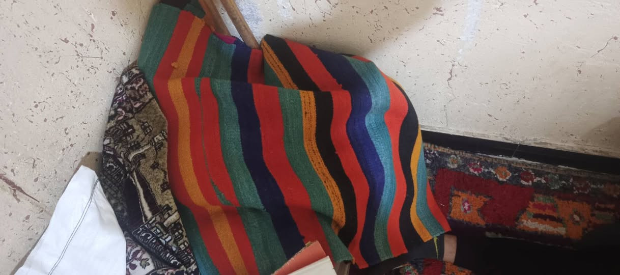 سياييد مال ديوان 2طول تقريب 3متر وفوك وبساطات عرب الغديمه 3 للبيع وبسعر مناسب #كلش وغنفه قطعه مرتبه للاستفسار*********** عنوان البصره ولي يريد توصيل هم وصله
