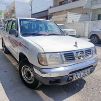 نیسان دەبڵ مۆدێل2002 تەبریدو پاوەر،،، سێ پارچەی پێشی بۆیاغە،،،قرچێکی ه...