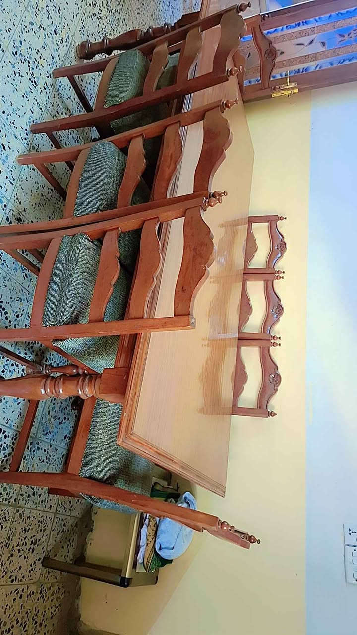 ميز طعام خشب زان ثقيل ٨ كراسي بغداد, العراق


**إذا كنت صاحب هذا الإعلان وتريد حذفه لأي سبب، رجاءا أرسل رسالة إلى الدعم الفني**