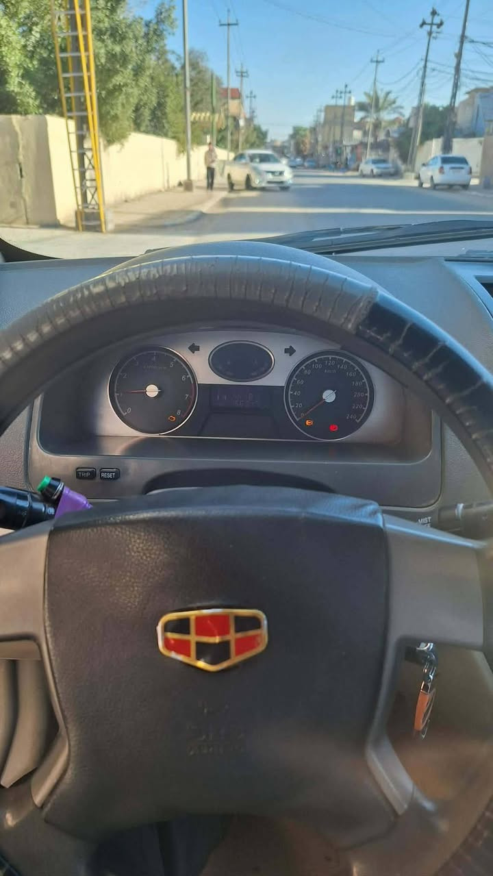 جيلي أم كراند موديل 11 تخم تاير حداديه كير مكفولات مكينه بيه تنقيص قليل السعر 35وبيه مجال للستفسار ***********
