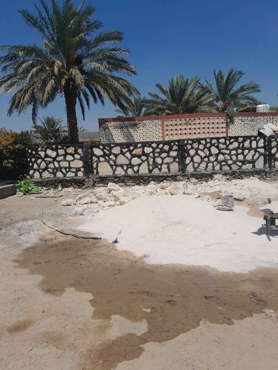 السلام عليكم بناء حجر كرستة وعمل الاستفسار الاتصال ***********
