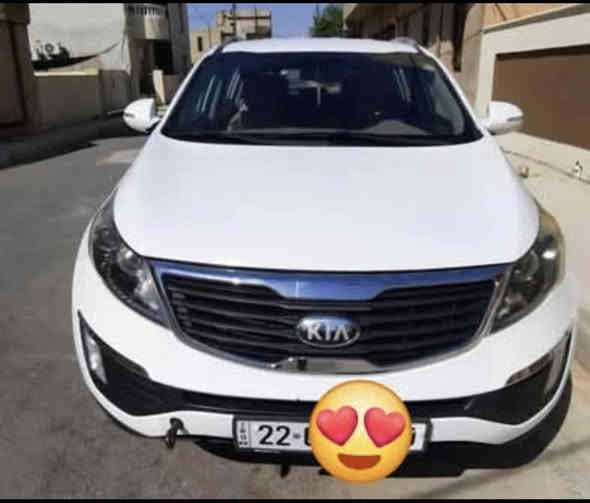 سيارة كيا سبورتج موديل ٢٠١٣ المواصفات موجود بالصور كير ومحرك شرط ممفتوح بدون صبغ بيها بارد مكان واحد بالجاملغ مال سائق مكانها الحمدانية ماشية ١٢٨ الف سعرها ١٥٢ بيها مجال بسيط للاستفسار *********** الحمدانية
