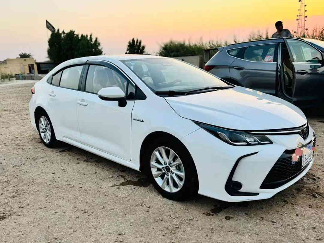 للبيع كورولا هايبرد خليجي 2024 استقطاع مباشر  مل مصراف فول مواصفات واحد على واحد رقم بغداد صاحب نسان معلم ولد شاب خوش والد يسكن الشعب كفل عام  سياره جديده وحلوه بمعنى الكلام السعر 127وبيه مجال النتصل عتذر عن المراسل  *********** ///***********//
