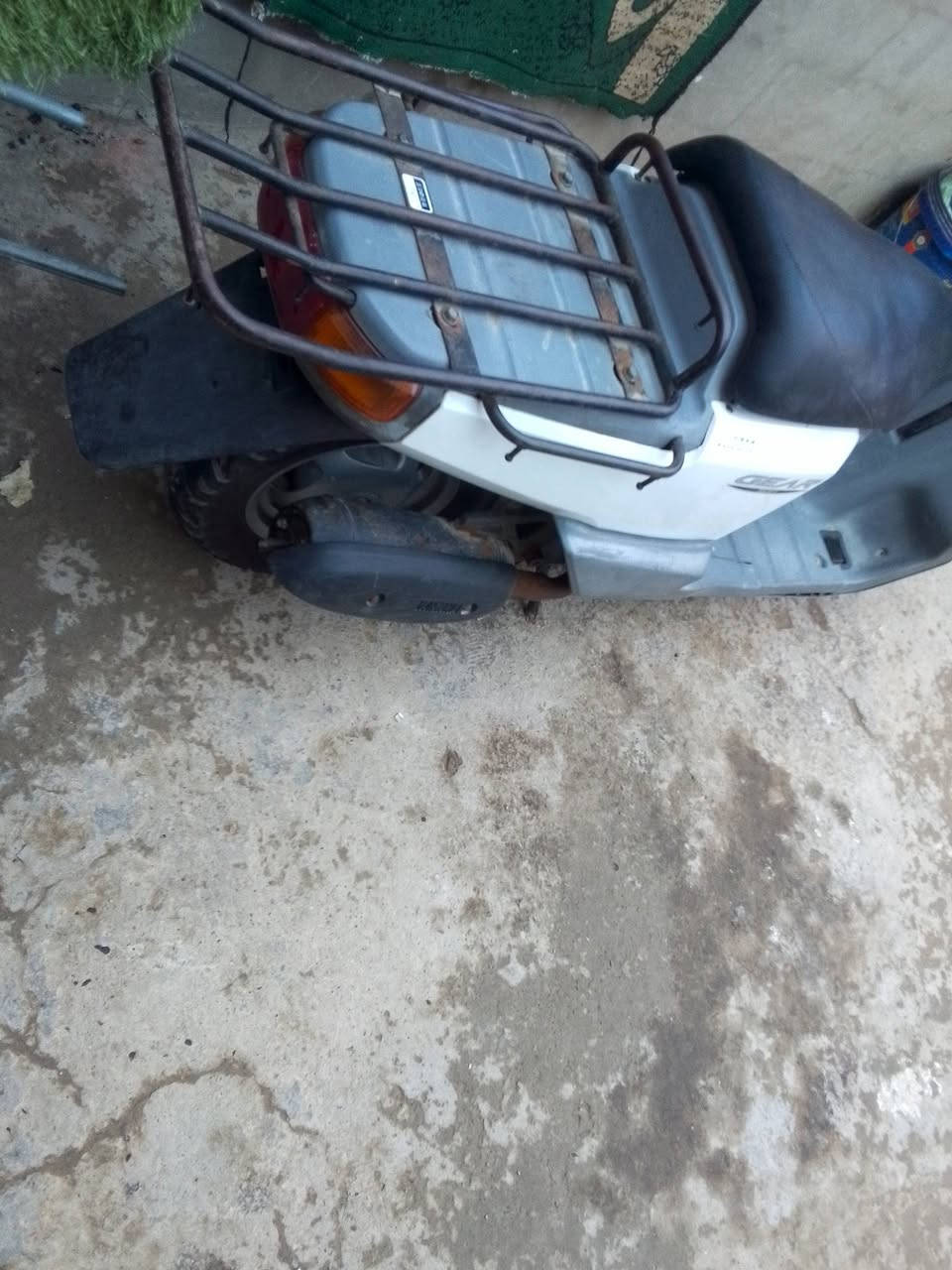 سلام عليكم دراجة بيكم للبيع نضيفة حيل كهربائيات كلهة شغالة سلف وهندر اوراق كاملة  مكاني شعب حي البساتين الاستفسار *********** السعر350 بيهة مجال حك الجية
