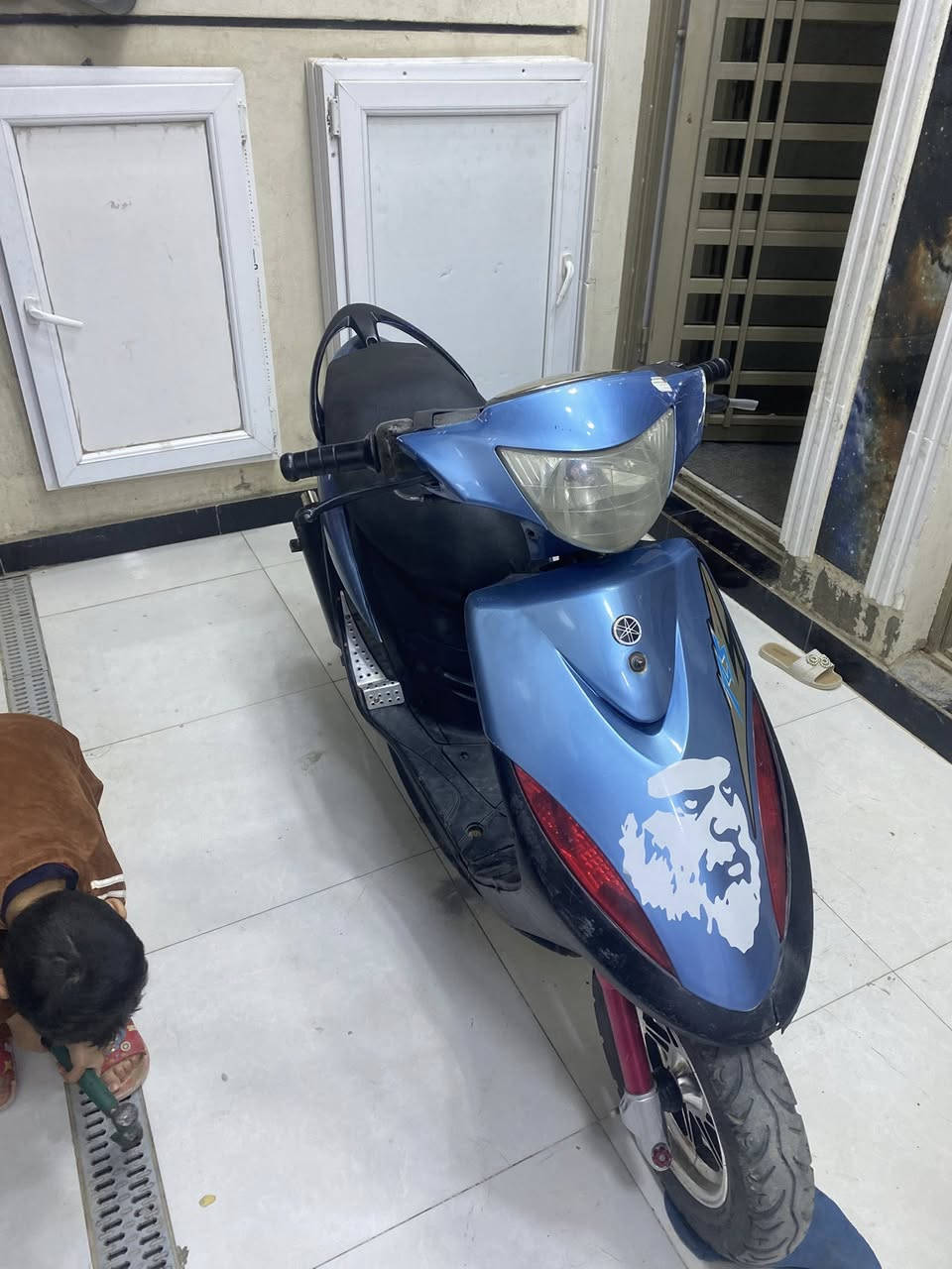 سلام عليكم ماكس عدله للبيع او مراوس بمنغولي الدراجه خير من الله نگره سلف كهرباىياتها كلها شغاله  اشاير بك لايت كلوب كدام هورن كله شغال مكينتها ٤٩ بلادي الدراجه ما ناقصها شي بيها وياله ودبلات وقطره وشيال واشاير كدام تزويد هندر وسلف شغالات ما ناقصها شي السعر ٦٥٠ وبيها مجال للطيبين مكاني مغربه هاذ رقمي*********** موجود واتساب وخاص
