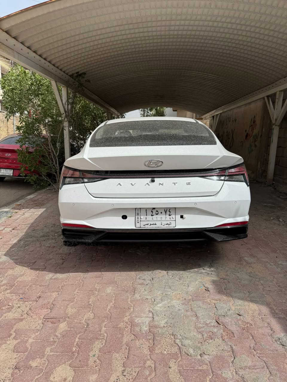 افانتي 2021 وارد كوري بانزين
المواصفات نصف فول :
اللون الخارجي ابيض داخلية اسود
حساسات امامية وخلفية
محركها 1,600 L
مثبت سرعه ونظام المحافظة على المسار
كشنات جلد
تحكمات بالستيرن
الكير والمحرك والشاصي كفاله بدون ايرباك
رقم السيارة بصرة (حرة)
مكفولة من الحادثها بيها فقط صبغ  بالجاملغ قطعة وحدة بدون بارد السيارة كلش نظيفه تخم تايرات وحدادية جديدة ماشية ١١٨ الف كيلو مطلوب بيها ١٤٥ ورقة بيع مستعجل بيها مجال بسيط
المكان البصرة/ الطويسة

0772 582 9692
***********
