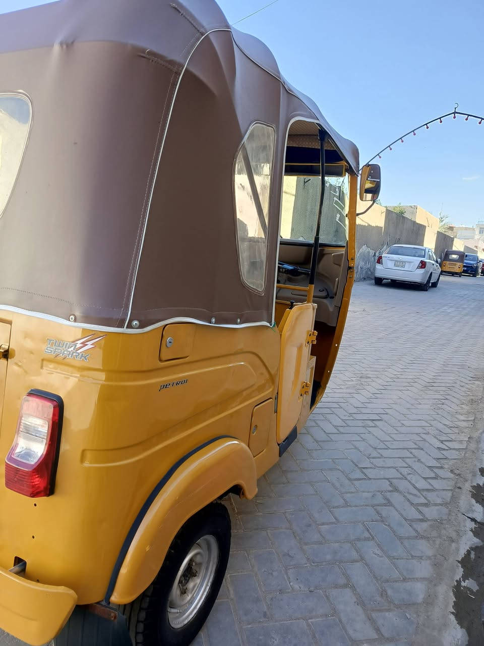 السلام عليكم تكتك 2021
رقم وسنويه وبسمي تكتك احله من الصور جاهزه 
***********
السعر 8500
بيهه مجال
