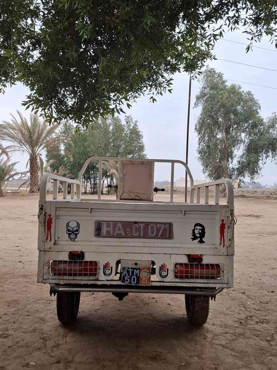 سلام عليكم شباب ستوته للبيع موديل 2013 تعمير جديد مكينه مفتوحه ولفات فقط مكان ناصريه قضاء سيد دخيل سعر 1600 وبيه مجال 
ملاحظه الستوته احله من الصوره ماتذب عليه الف جاهزه اي ستفسار انتصل ***********
