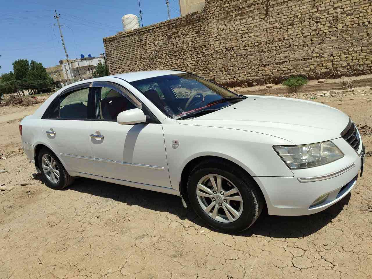 سلام عليكم
سوناتا  2010 خليجي 
تبديل 3قطع
 سنوية وهزة جديد  
سياره نضيفه وجاهزه من كلشي 
كير محرك تخم تايرجديد  
 داخل بيجي  
تبريد ثلج
مكينه 2000 دوش 
ادامة كامله عل سيارة مال جناي 
رقم،، ذي قارانكليزي
  تحويل مباشر
  سعرها 115 وبيها مجال
ذي قار قضاء الشطرة
رقم الهاتف ***********
