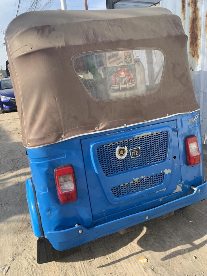 21 لبيع أوراق  تكتك حلوه سعر ٧وبيه مجال***********بكانه الزعفرانية
