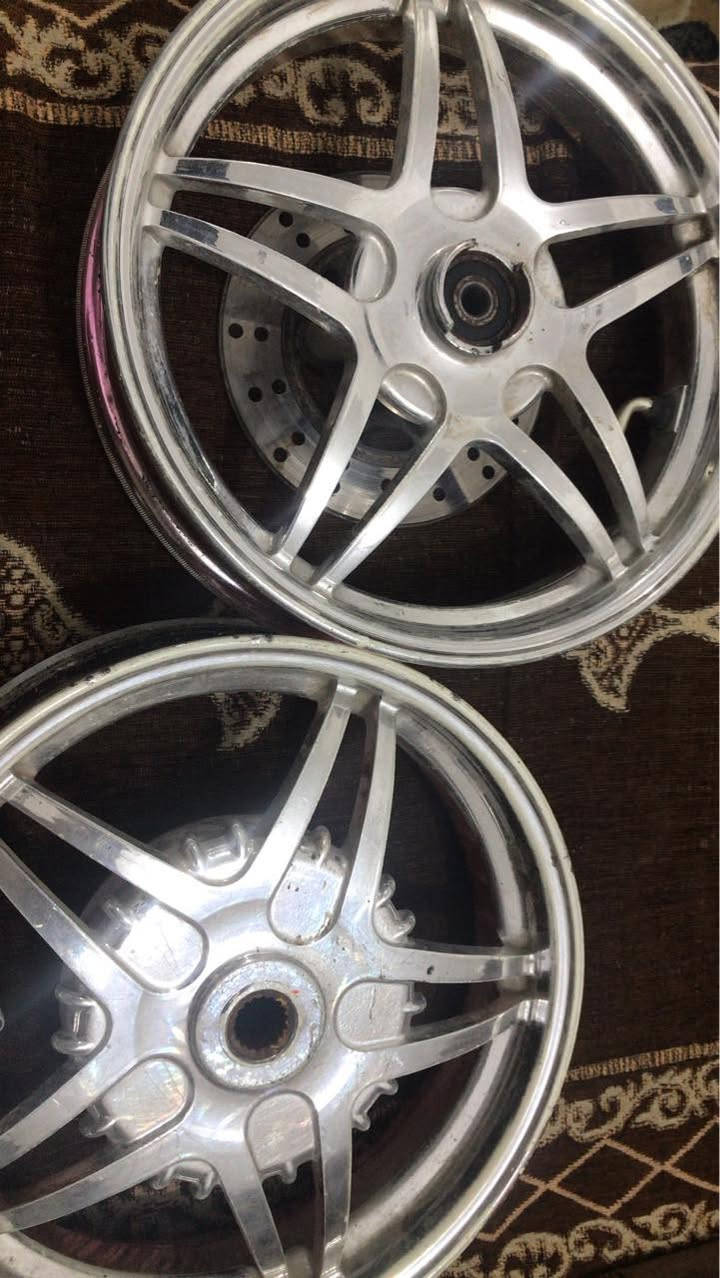 السلام عليكم عندي هاي الوياله مال ماكس للبيع منو يفيدة


**إذا كنت صاحب هذا الإعلان وتريد حذفه لأي سبب، رجاءا أرسل رسالة إلى الدعم الفني**