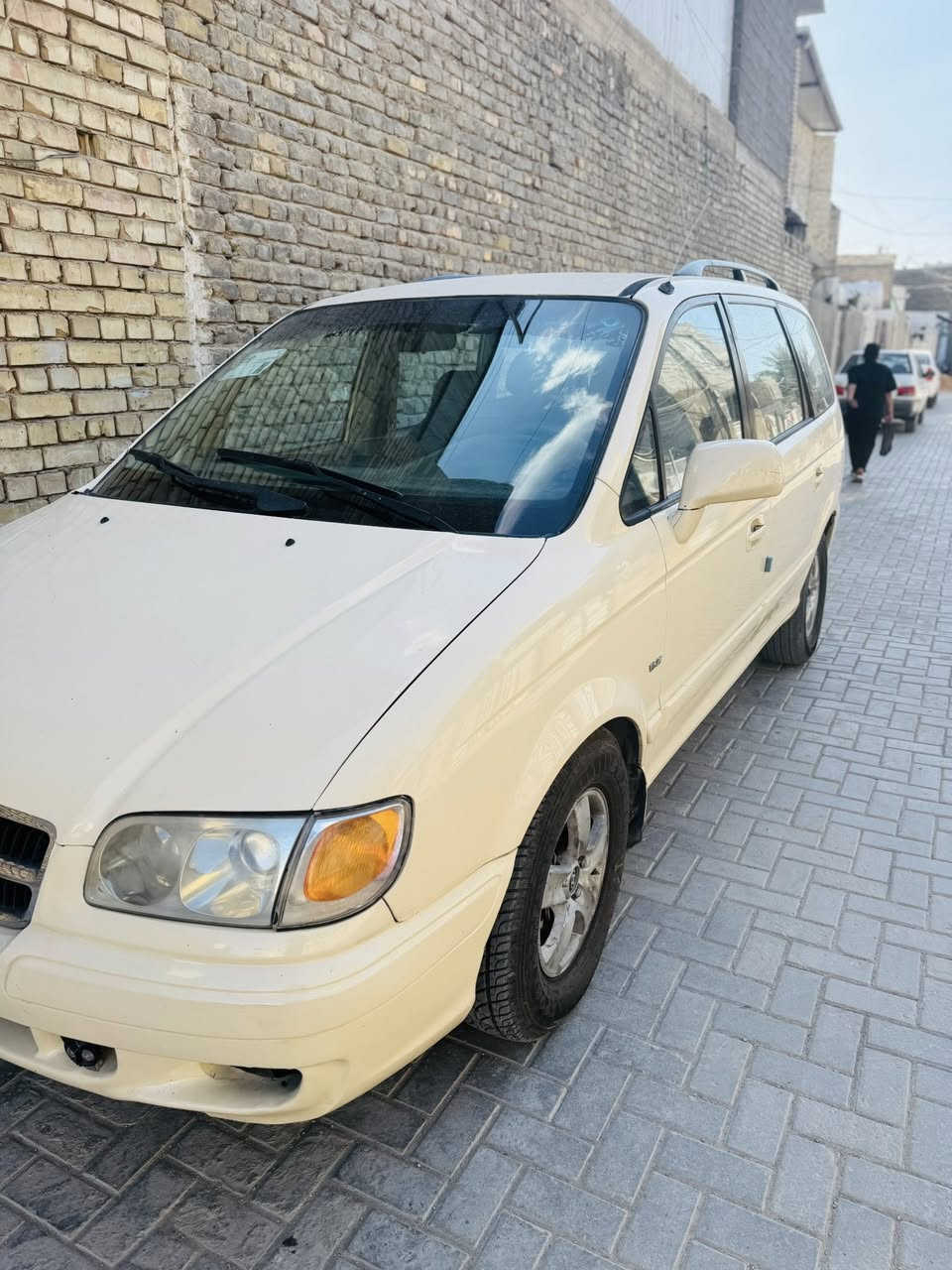 السلام عليكم ترانجيت خليجيه موديل 2007 مصبوغه جماليه مكينه كارتون سبعة راكب العنوان بغداد الاستفسار اتصل ***********
