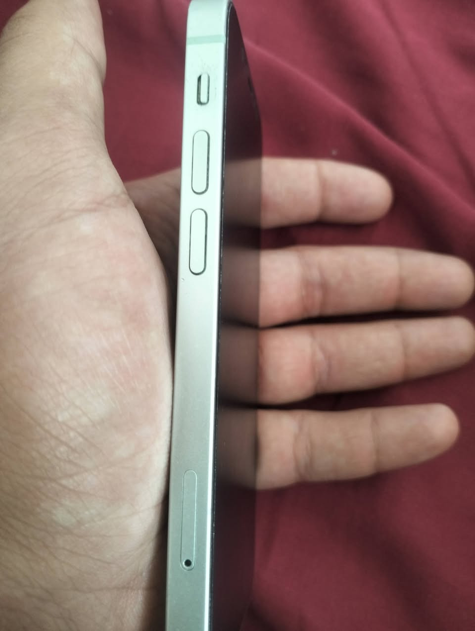 ايفون ١٢ مني ذاكره ١٢٨ ممبدل ولا قطعه بطاريه٧٥ نظيف جدا قيم وأخذ


**إذا كنت صاحب هذا الإعلان وتريد حذفه لأي سبب، رجاءا أرسل رسالة إلى الدعم الفني**