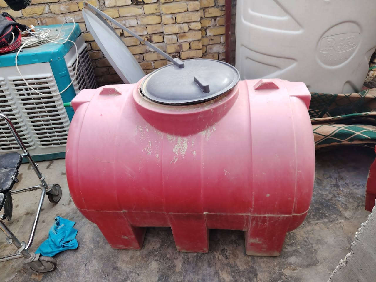 سلام عليكم تانكي ابو 500جديد وعلي فحص المكان نجف حي رحمه ***********
