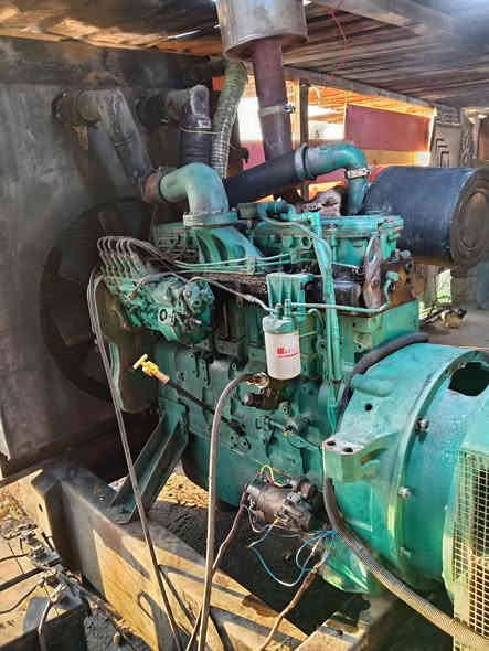 سلام عليكم كمنز 24ولف ٢٥٠كيفي شرط عل شغل *********** /***********
