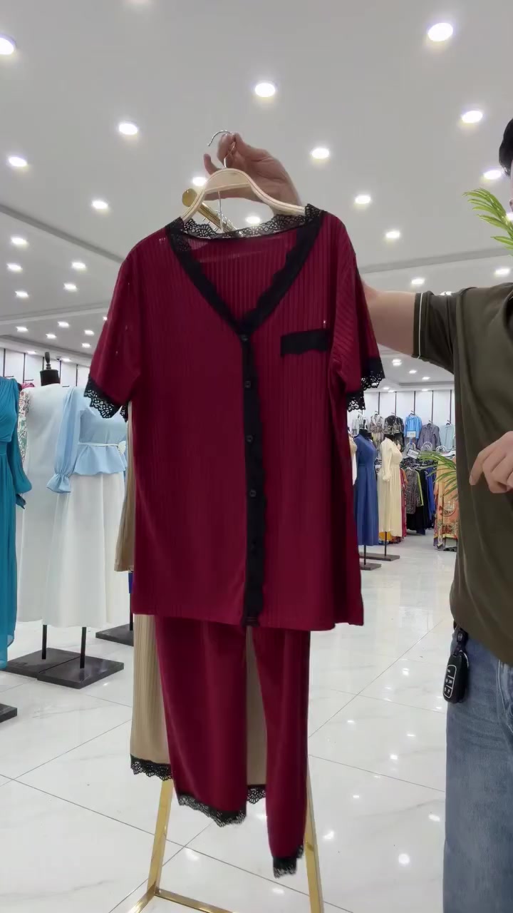 تراك نسائي
القماش قطني ناعم
السعر 8 الاف فقط
القياس فري سايز


**إذا كنت صاحب هذا الإعلان وتريد حذفه لأي سبب، رجاءا أرسل رسالة إلى الدعم الفني**