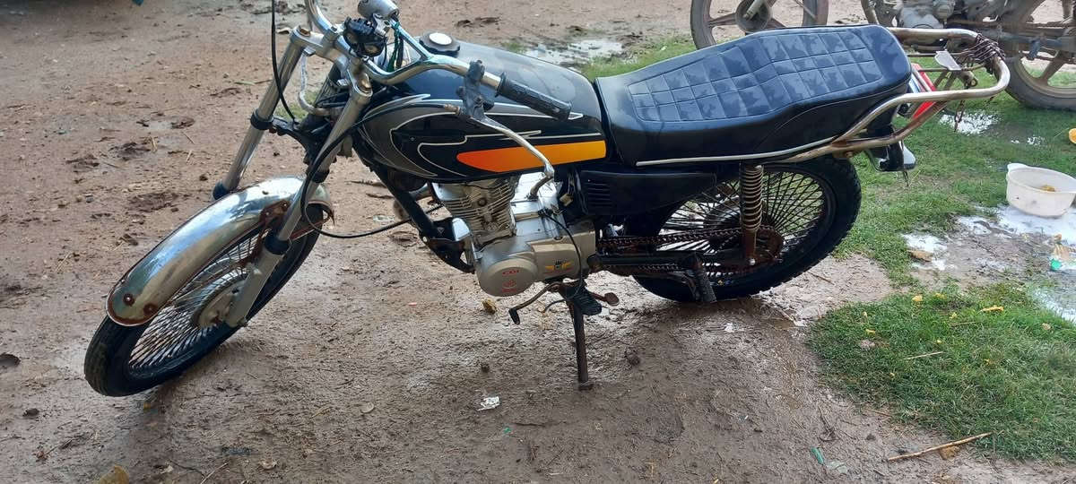 السلام عليكم دراجة ارشا اوراق للبيع سعرها ٤٠٠
مكاني ناصرية سديناوية الشراي يراسلني


**إذا كنت صاحب هذا الإعلان وتريد حذفه لأي سبب، رجاءا أرسل رسالة إلى الدعم الفني**