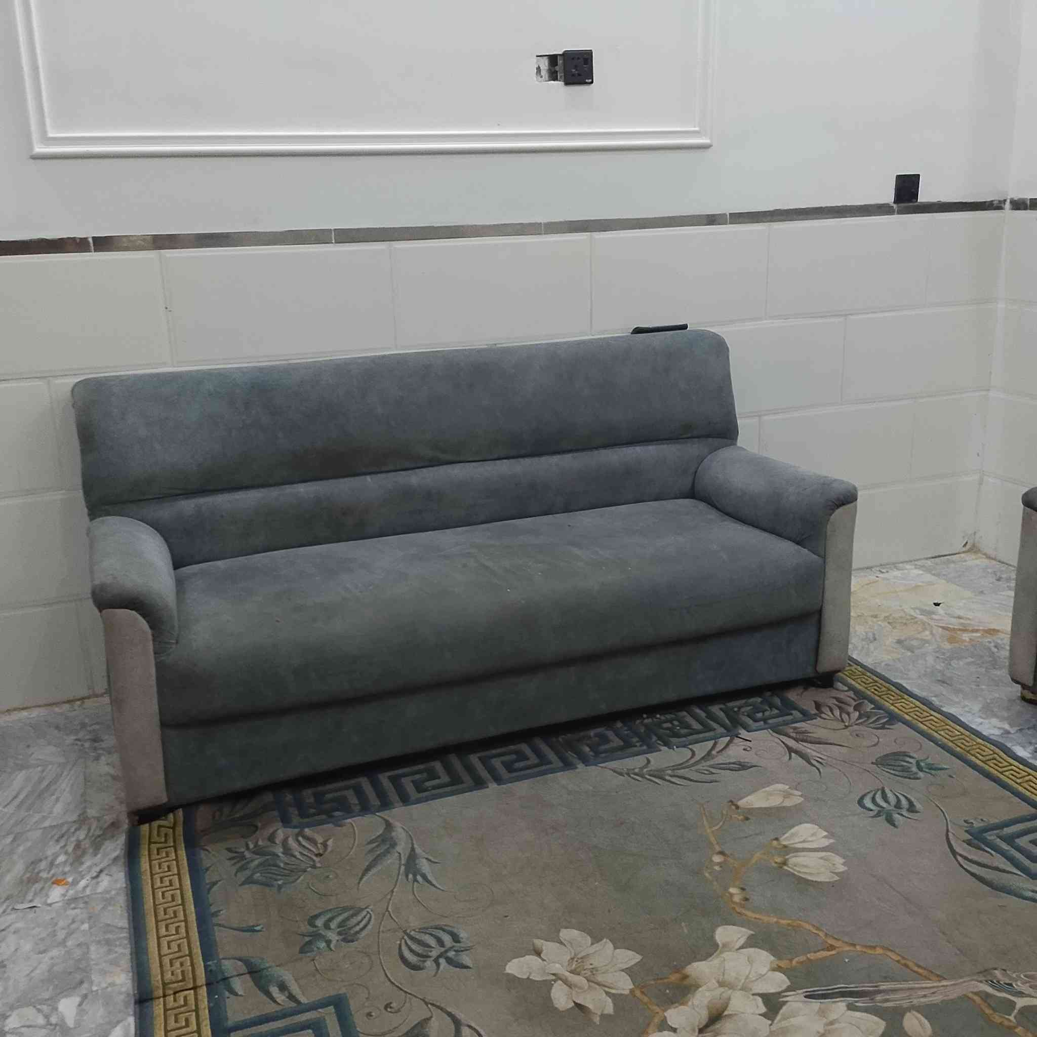 تخم تركي ب١٠٠ يحتاج بس تنظيف وعيب بلكرسي مبين بصوره


**إذا كنت صاحب هذا الإعلان وتريد حذفه لأي سبب، رجاءا أرسل رسالة إلى الدعم الفني**