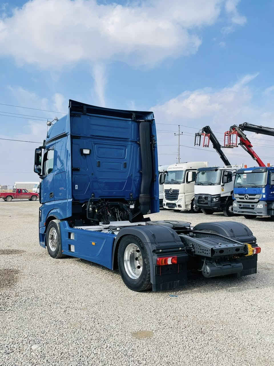 وحش جديد 1853-2018
  450$$✅ماشي 600km
    معرض   محمد علي
         ☎️📱 *********** 
         ☎️📱 ***********
    ساعات:  ٩:٠٠صباحاً   -  ٧:٠٠مساء⏰
    بيع وشراء جميع الاليات الثقيله ✅
           عنوان أربيل/ شارع كركوك ✅📍
