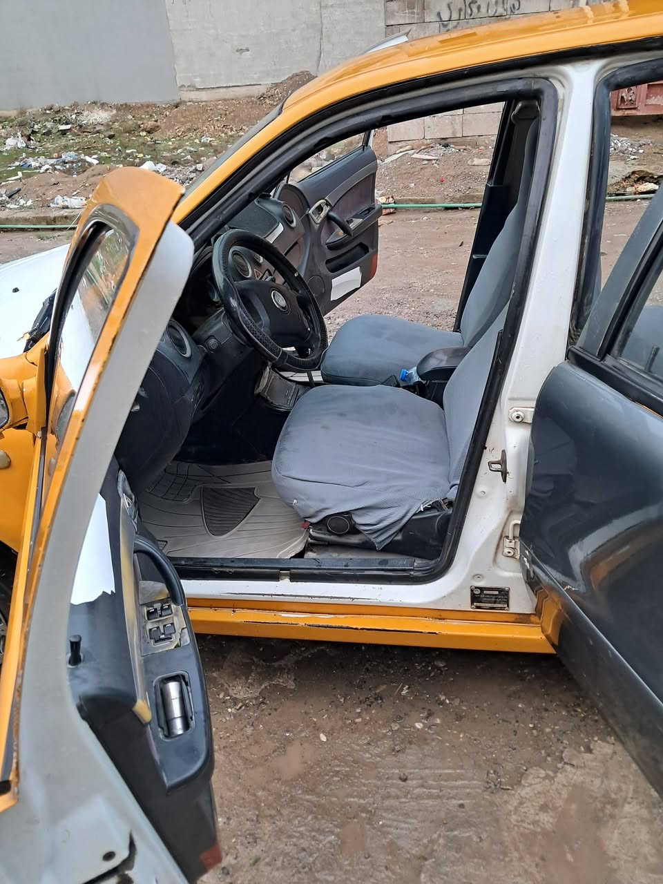 السلام عليكم عندي سي كي للبيع موديل 2009وغير متواجد عالفيس السعر {28}للتواصل على الرقم
***********
