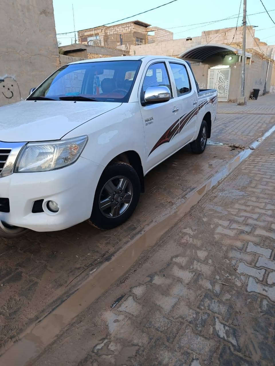 سلام عليكم للبيع هالوكس موديل  2014 كويتي شاصي19 مكفوله كفاله عامه   رقم قادسيه دولي بسمي سياره وضع شركه  للستفسار اتصل *********** اني مكلف بلنشر خاص ماكو.
