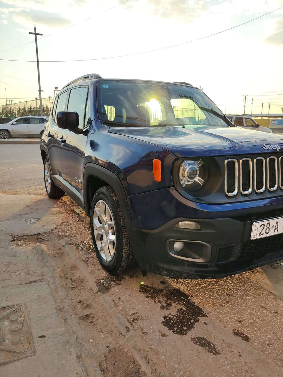 السلام عليكم
جيب رنجيد موديل 2018. فئة لاتيدو.    

ماشيه 85 الف ((كيلو )). السياره جدا جديده 

محرك 2.4 تنفس طبيعي  تو ويل

كير 9 نمر  يعني بالمعدل و السفر جدا مرتاحه بمعدل  160 رونك 2 بشرط  و ضمانك بالسياره تروح عمره للسعوديه 

مواصفات

بصمه 

دخول ذكي 

شاشه و كامره دواره 

سايد بريك كهربائي 

جام اوتو 

تشغيل عن بعد 

باقي موصفات ال لاتيدو

سياره باسمي رقم نجف دولي مكاني النجف 

((مطلوب مراوس فقط  بتسلا موديل 3 ))

اخوان قيمة السياره 125ورقه الى 120 ورقه لان كلشي بسعره و نظافته

صور حادث امريكا موجوده بالمنشور حادث سطحي تبديل جاملغ+بنيد. + اكو طعجه بالجنطه مصلحه نفسها   باقي السياره ليبل واحد  

سياره نظيفة بنسبه 95% داخل و خارج و من الاسفل تشوف بعينك


**إذا كنت صاحب هذا الإعلان وتريد حذفه لأي سبب، رجاءا أرسل رسالة إلى الدعم الفني**