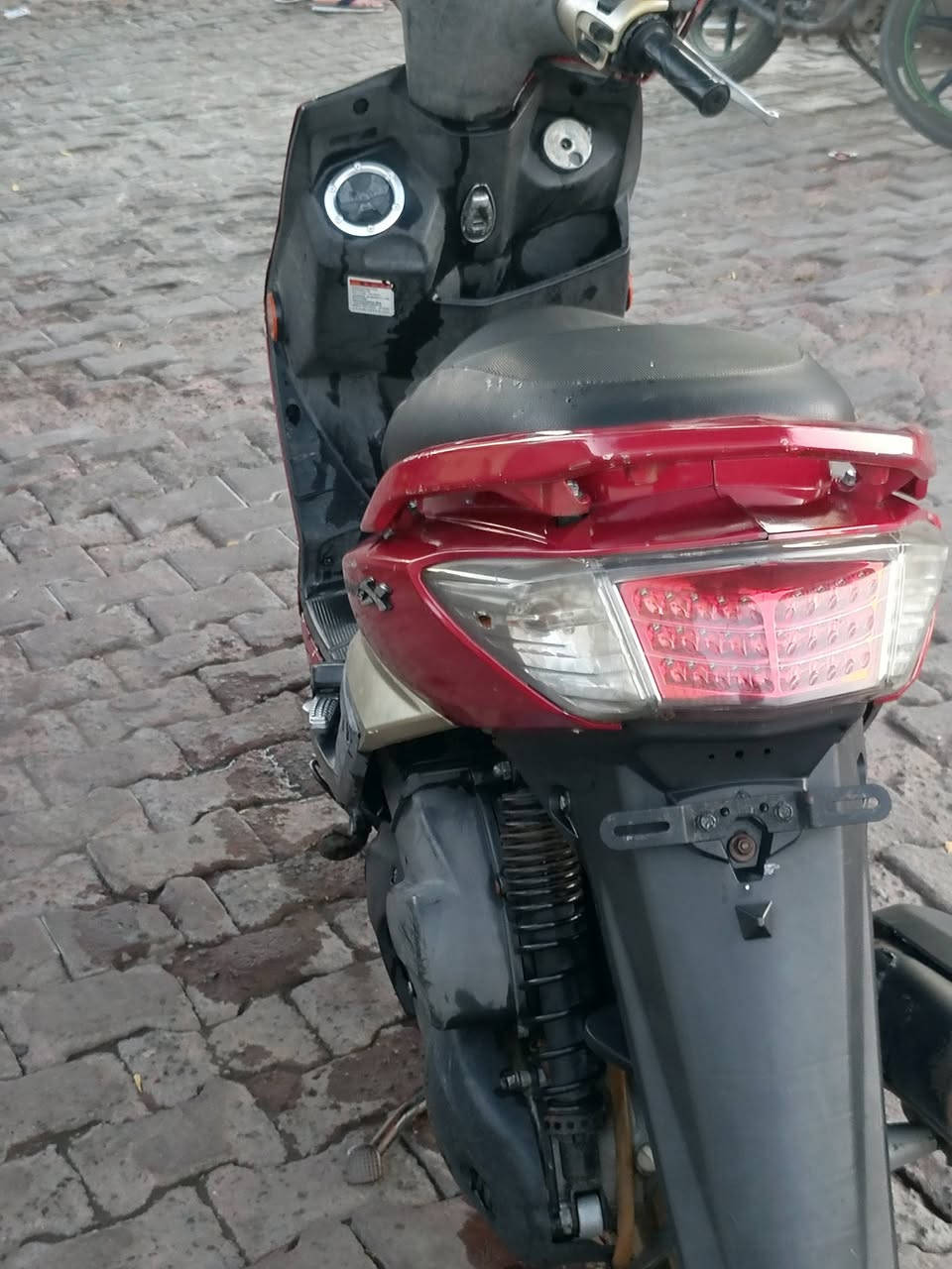 سلام عليكم 
سكنس فحل طلاعت نزول خطين اخت الرنبه الدراجه مكفوله منلويل للويل دراجه خير وبركه الله شاهد علي تاخذها منا والك ضمان يوم  ماعجبتك رجعها الدراجه ماشاء الله ماذاب عليها اي شي بس فلوس البانزين والدهن وصوتها ناعمممممم حيلل 
رايدها ب900

متواجد فقط واتس 077620979
امراً وليس فضلا 
اذا موشراي لا تعملني رحمه للكعبه


**إذا كنت صاحب هذا الإعلان وتريد حذفه لأي سبب، رجاءا أرسل رسالة إلى الدعم الفني**
