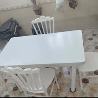 ميز طعام • طاولة طعام • سفرة طعام • ميز • طعام • ميز نضيف • طاولة اكل