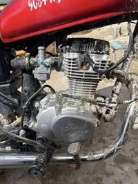 أربعه كير ٢٥ نضيفه سعر ٥٥٠ مكان شارع مطار قديم 07802830911